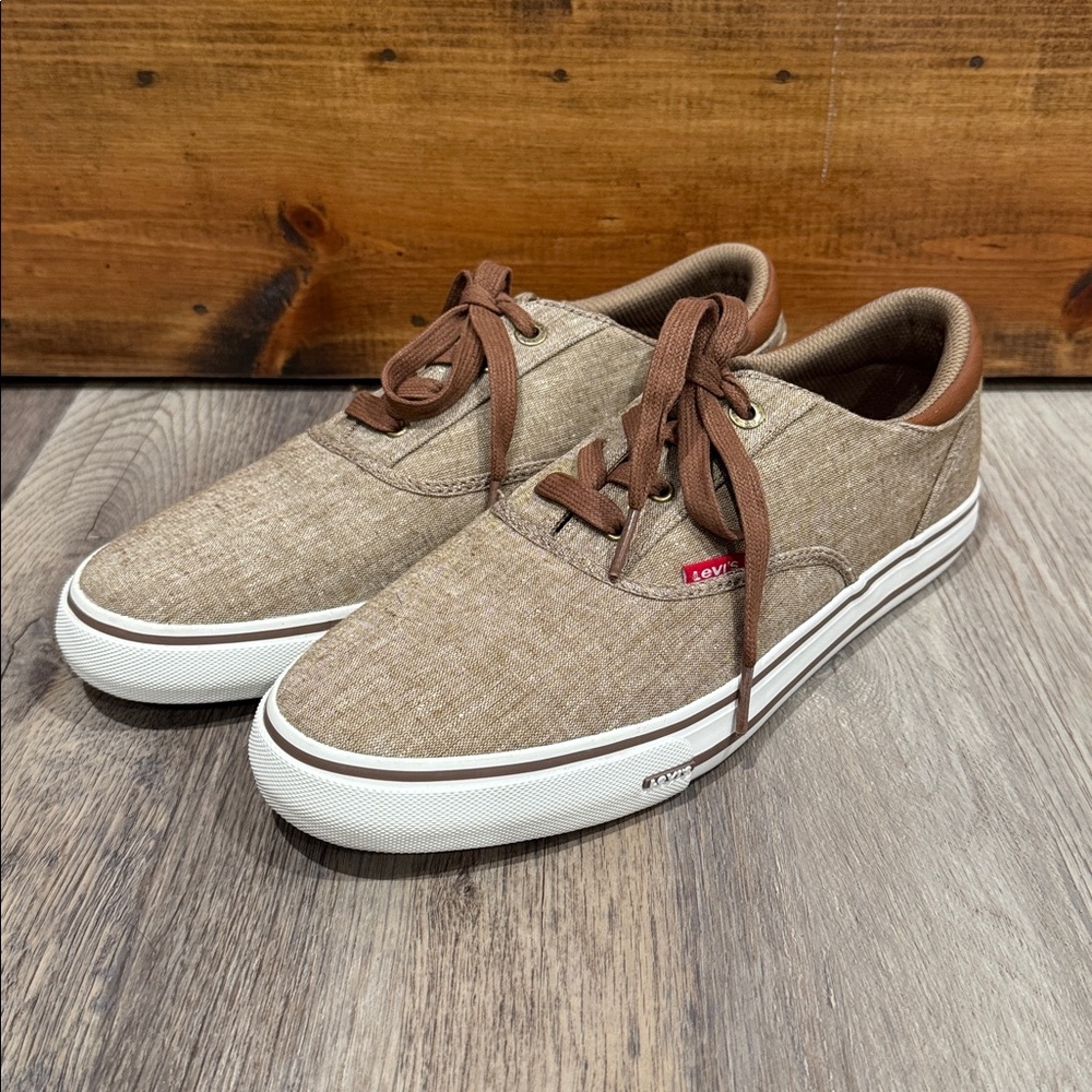 Levis brown canvas shoes sneakers Size 10.5